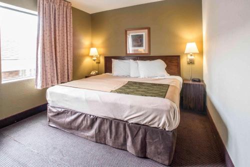 Econo Lodge Marion - image 9