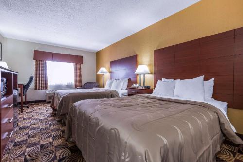 Quality Inn Sycamore - DeKalb