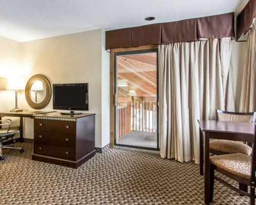 Quality Inn Macomb Near University Area