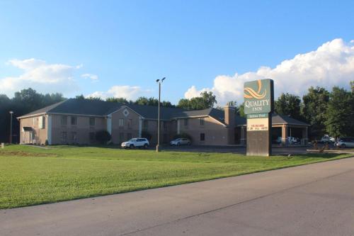 Quality Inn North Vernon near Hwy 50