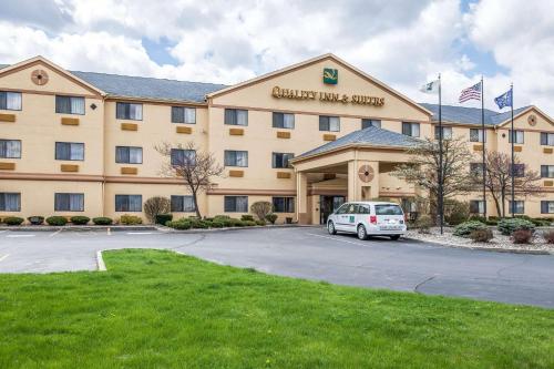 Quality Inn & Suites South Bend Airport