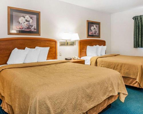 Queen Room with Two Queen Beds