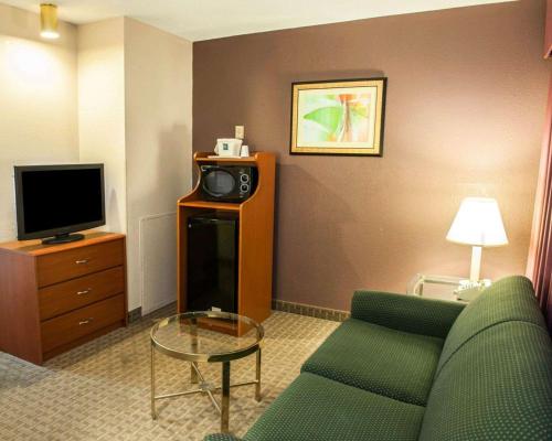 Quality Inn And Suites Indianapolis
