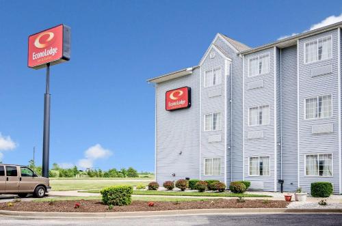 Econo Lodge Inn & Suites Evansville