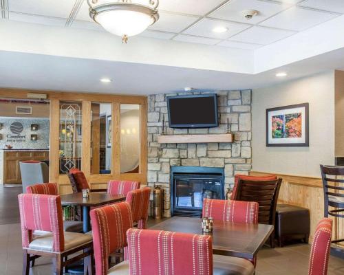 Comfort Inn & Suites Sturbridge-Brimfield