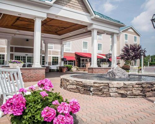 Comfort Inn & Suites Sturbridge-Brimfield