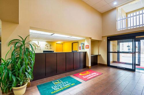 Quality Inn & Suites Hagerstown - image 2
