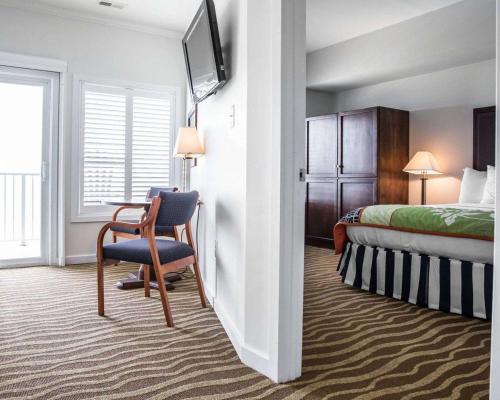 Island Inn & Suites, Ascend Hotel Collection