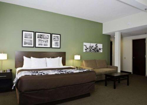 Sleep Inn and Suites Downtown Inner Harbor