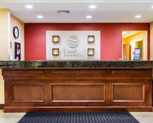 Comfort Inn & Suites Scarborough