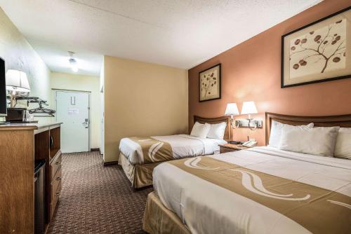 Bangor Suites Airport Hotel