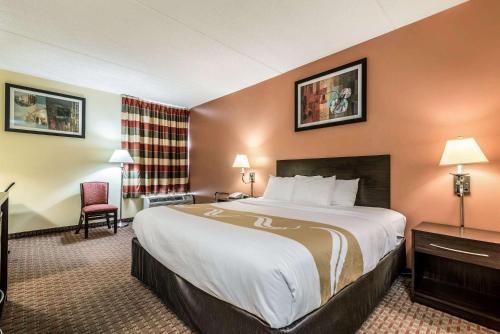 Bangor Suites Airport Hotel