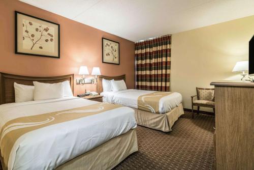 Bangor Suites Airport Hotel