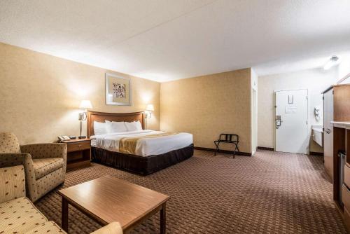 Bangor Suites Airport Hotel