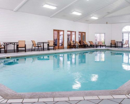 Facilities, Comfort Inn Lakeside in Mackinaw City (MI)