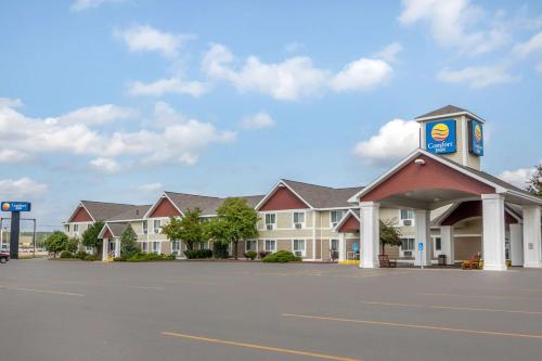 Comfort Inn Iron Mountain - image 2
