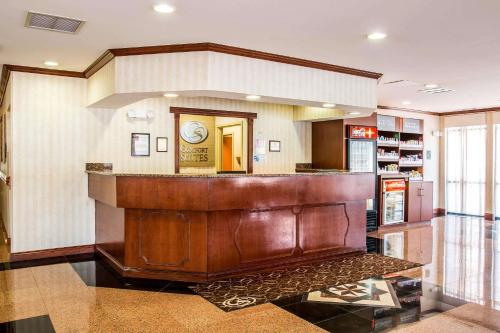 Comfort Suites in Canton, USA