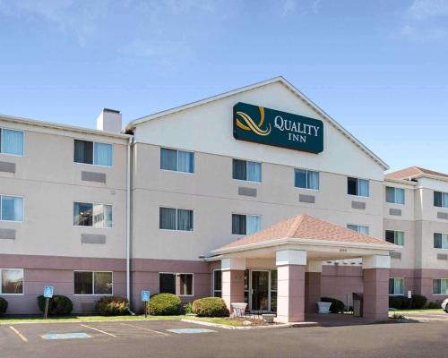 Quality Inn in Brooklyn Center, USA