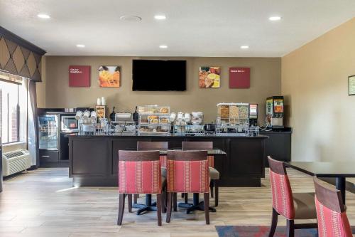 Comfort Suites Saint Charles