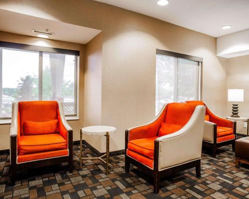 Lobi, Comfort Suites Independence - Kansas City in Independence (MO)