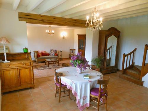 Restoran, Auberge de la Tuilerie in Andryes