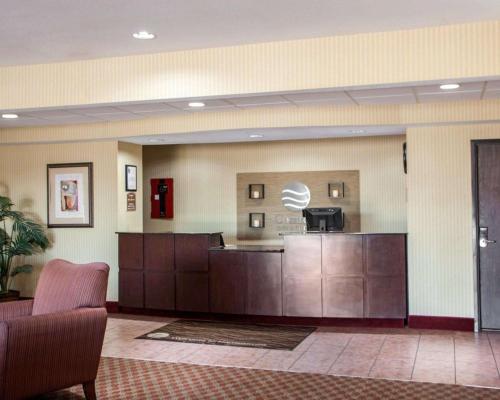 Comfort Inn & Suites Harrisonville