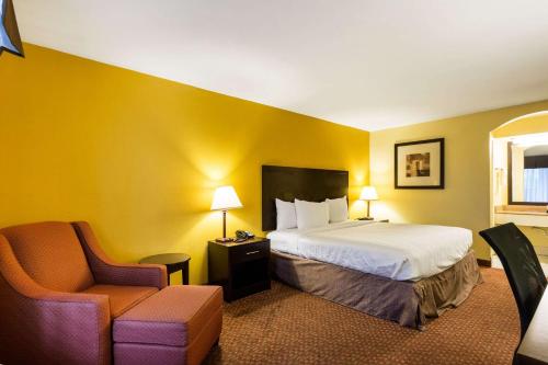 Quality Inn Indianola - image 8