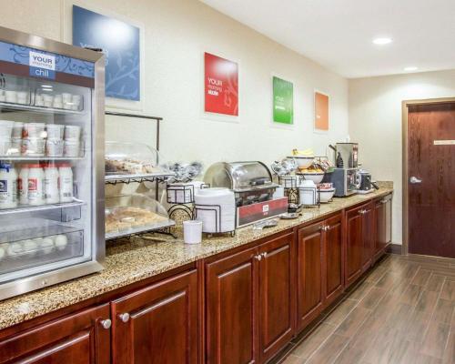 Comfort Inn Poplar Bluff North - 레스토랑
