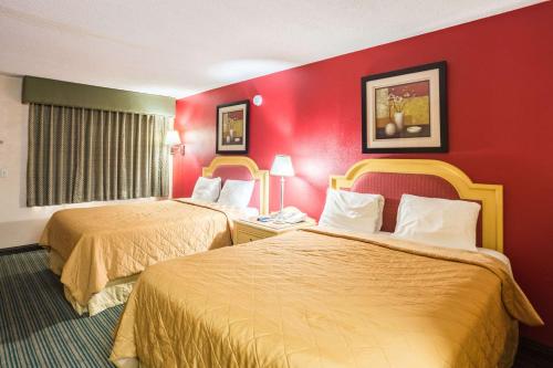 Rodeway Inn Hazlehurst - image 3