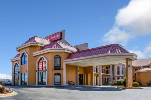 Econo Lodge - Accommodation - Hendersonville