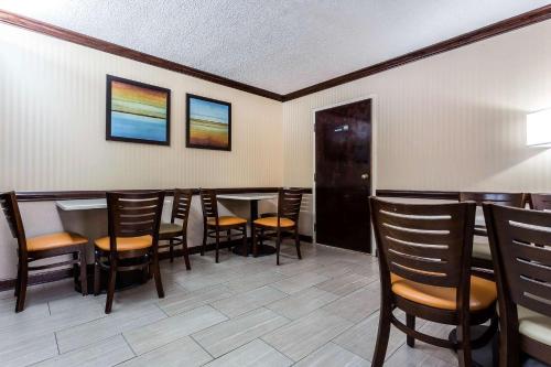 Quality Inn & Suites Mooresville-Lake Norman