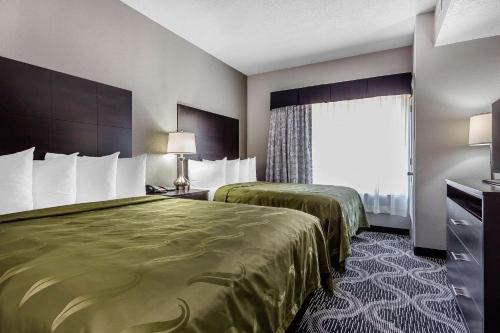 Quality Suites Pineville - Charlotte - image 9