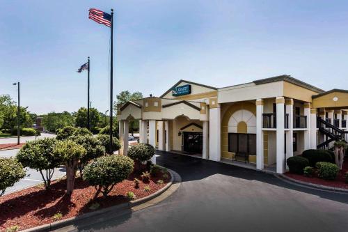 Quality Inn & Suites Mooresville-Lake Norman