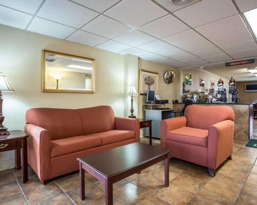 大堂, Quality Inn & Suites Monroe in 門羅