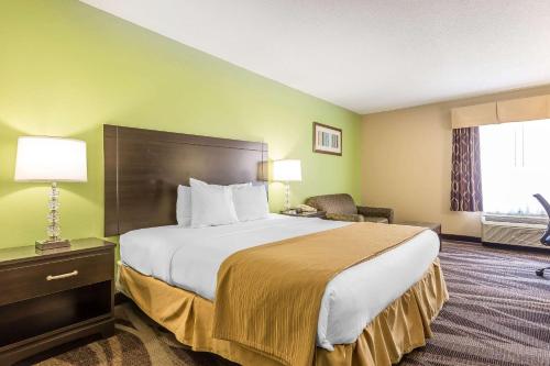 Quality Inn Warsaw I-40 - image 7