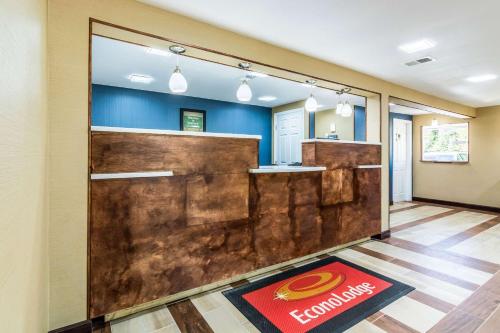 Econo Lodge - Gastonia