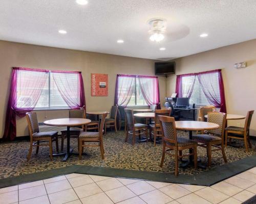 Restauracja, Comfort Inn Jamestown South in Jamestown (Dakota Północna)