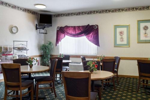 Rodeway Inn Wahpeton