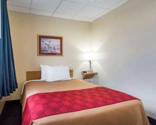 Econo Lodge Manchester