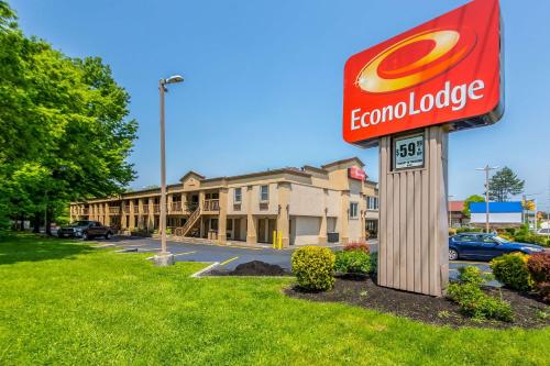 Econo Lodge - Accommodation - Mount Laurel