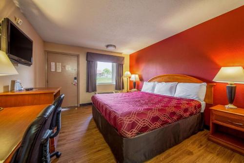 Econo Lodge Mount Laurel - image 5