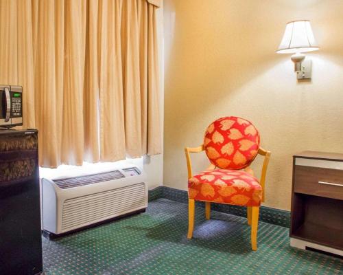 Rodeway Inn Mount Laurel Hwy 73 - main image