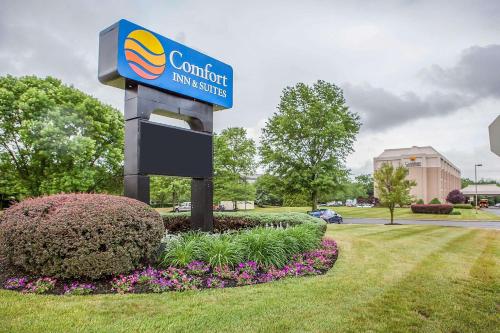 Comfort Inn & Suites Somerset - New Brunswick - Hotel - Somerset