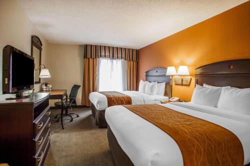 Comfort Inn & Suites Somerset - New Brunswick