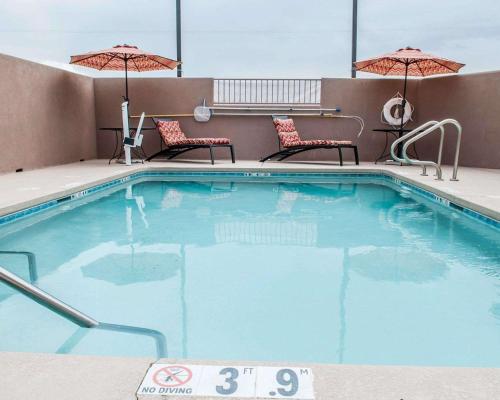 泳池, Suburban Studios Alamogordo in 阿拉摩哥多