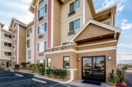 Quality Inn and Suites Reno 