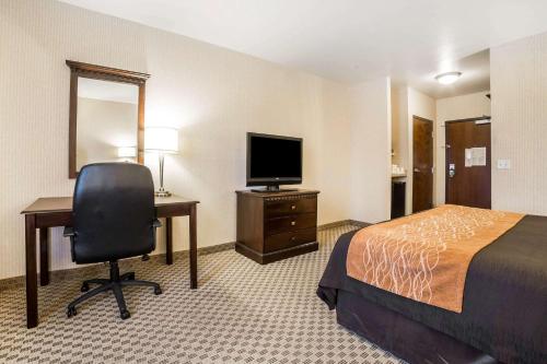 Comfort Inn & Suites Henderson - Las Vegas