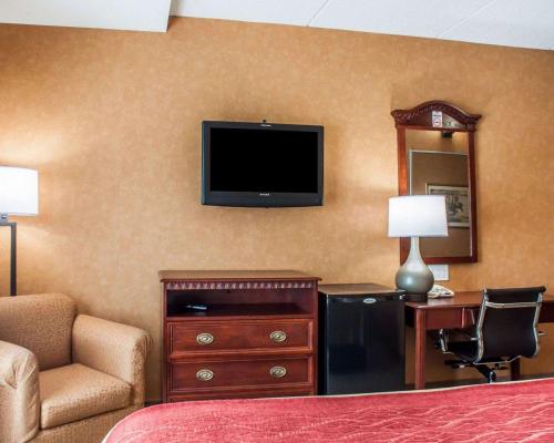 Quality Inn Near Walden Galleria Mall