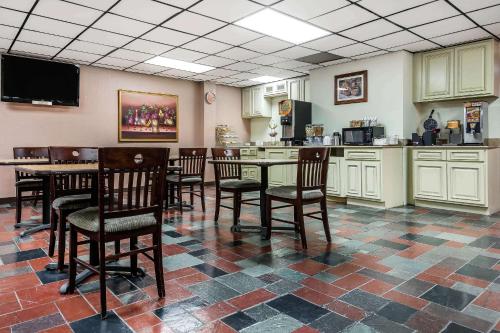 Quality Inn & Suites Binghamton Vestal