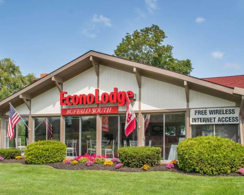 Econo Lodge Buffalo South in Blasdell, USA